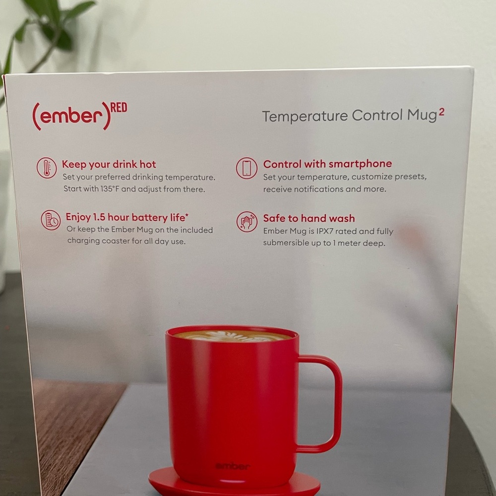 Red Ember Temperature Control 10oz
Smart Mug2 80 Min Battery Life